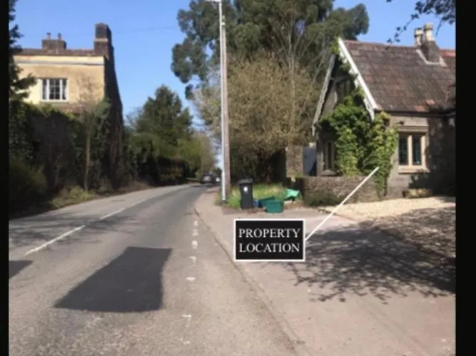 2 Bedroom Cosy With Hot Tub In Hambrook Close To Centre